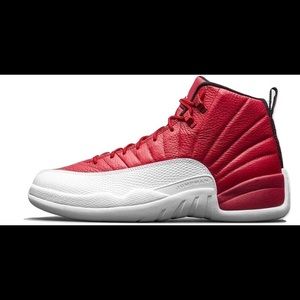 Jordan retro 12 gym reds